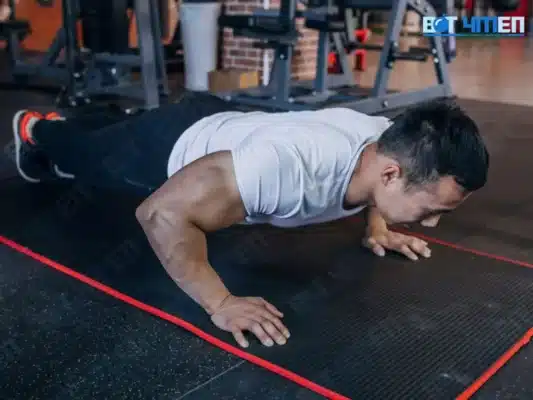 Nam giới hít đất bao nhiêu cái mỗi ngày 